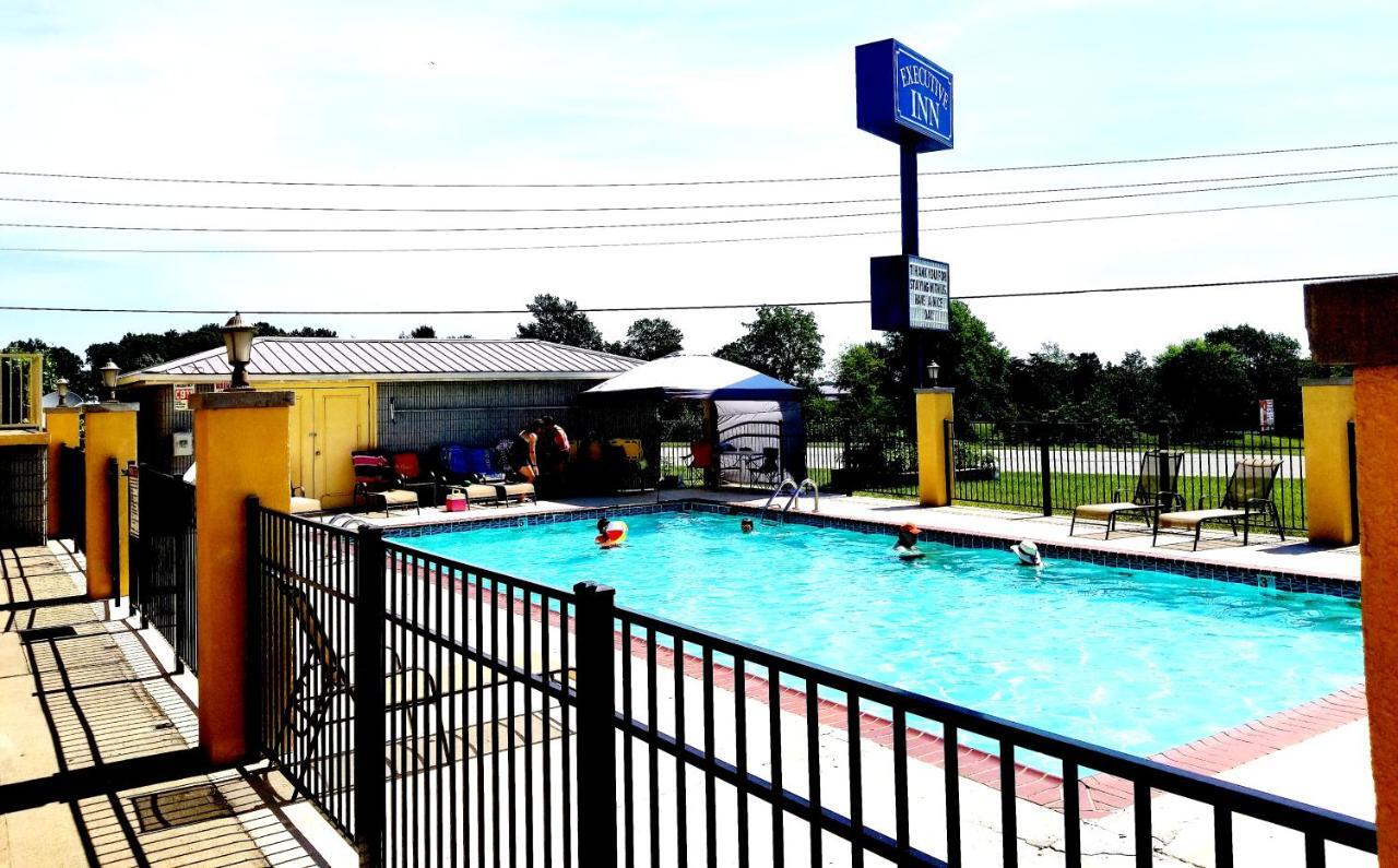 Executive Inn Scottsville Dış mekan fotoğraf